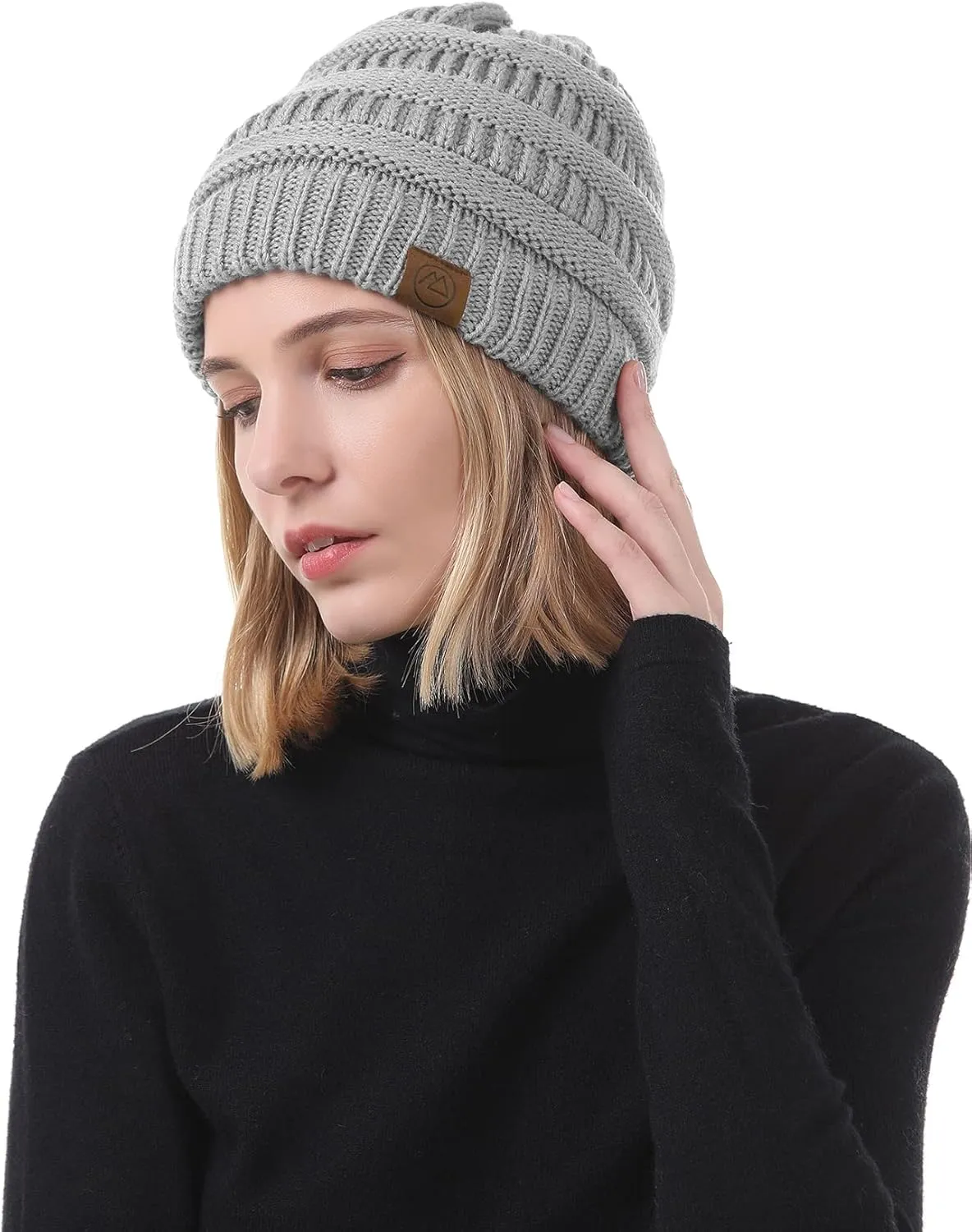 Beanies Women Satin Lined Beanie Winter Hats for Women Silk Lined Slouchy Beanie for Winter Warm Knit Cuffed Beanie Hat